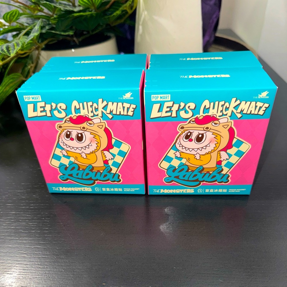 THE MONSTERS Let's Checkmate Series-
Fridge Magnet -Confirmed by PopMart